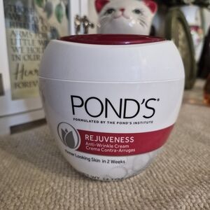 🥳4 For $20🥳 POND'S Rejuveness Anti-Wrinkle Cream